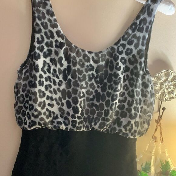 Express Grey and Black Cheetah Print Body Con Dress - Picture 8 of 10